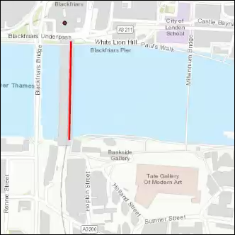 The map with the bridge over the Blackfriars Underpass, London containing the two vertices symbolized with a red color line.