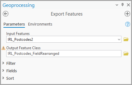 The Export Features tool pane to be configured