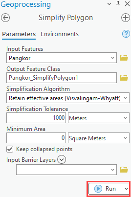 The Simplify Polygon geoprocessing pane.