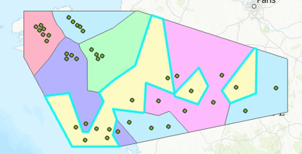 The polygon feature is divided based on the point feature values